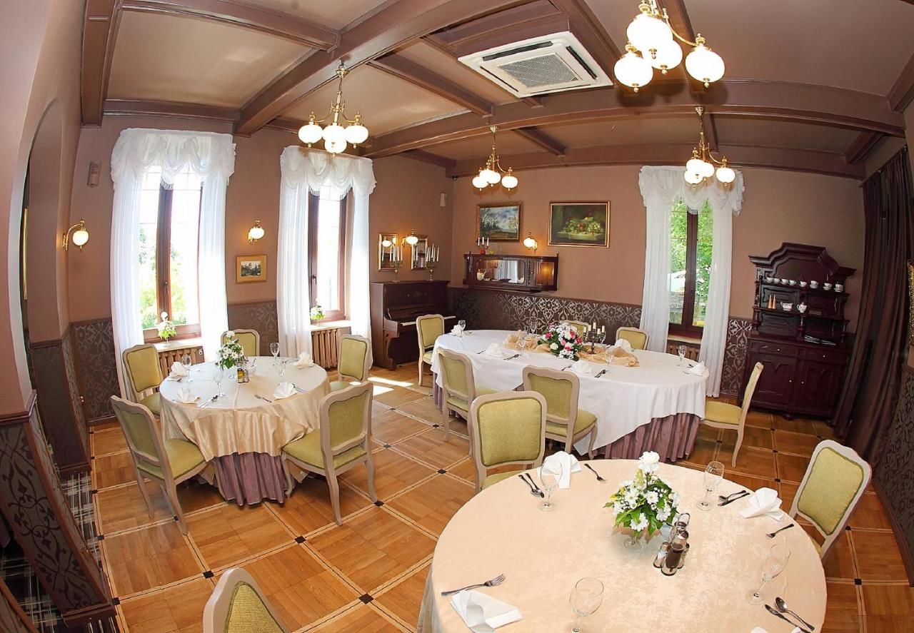 Отель Hotel Pałac w Myślęcinku Быдгощ-24