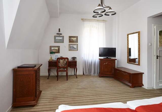 Отель Hotel Pałac w Myślęcinku Быдгощ-19